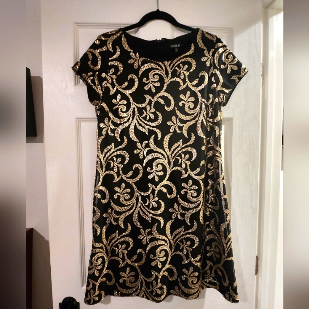 Black & gold sequin cocktail dress